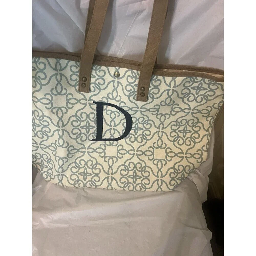 monogrammed D tote new